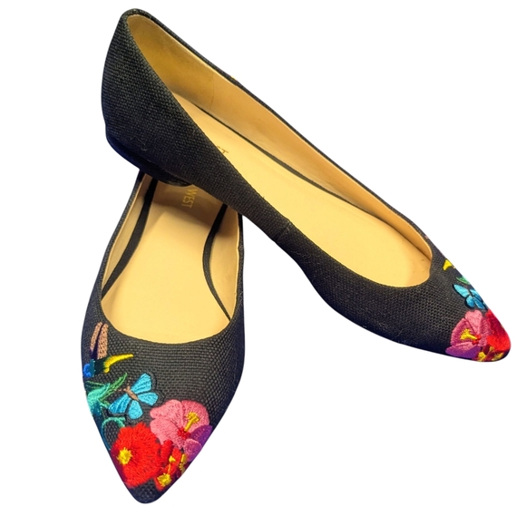 Nine West | Embroidered Black pointed toe slip on flats  | Size 9 - Picture 1 of 6